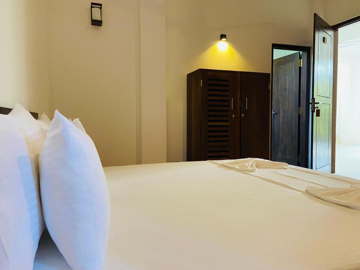 The Atrium Hiriketiya Hotel Dickwella Exterior photo